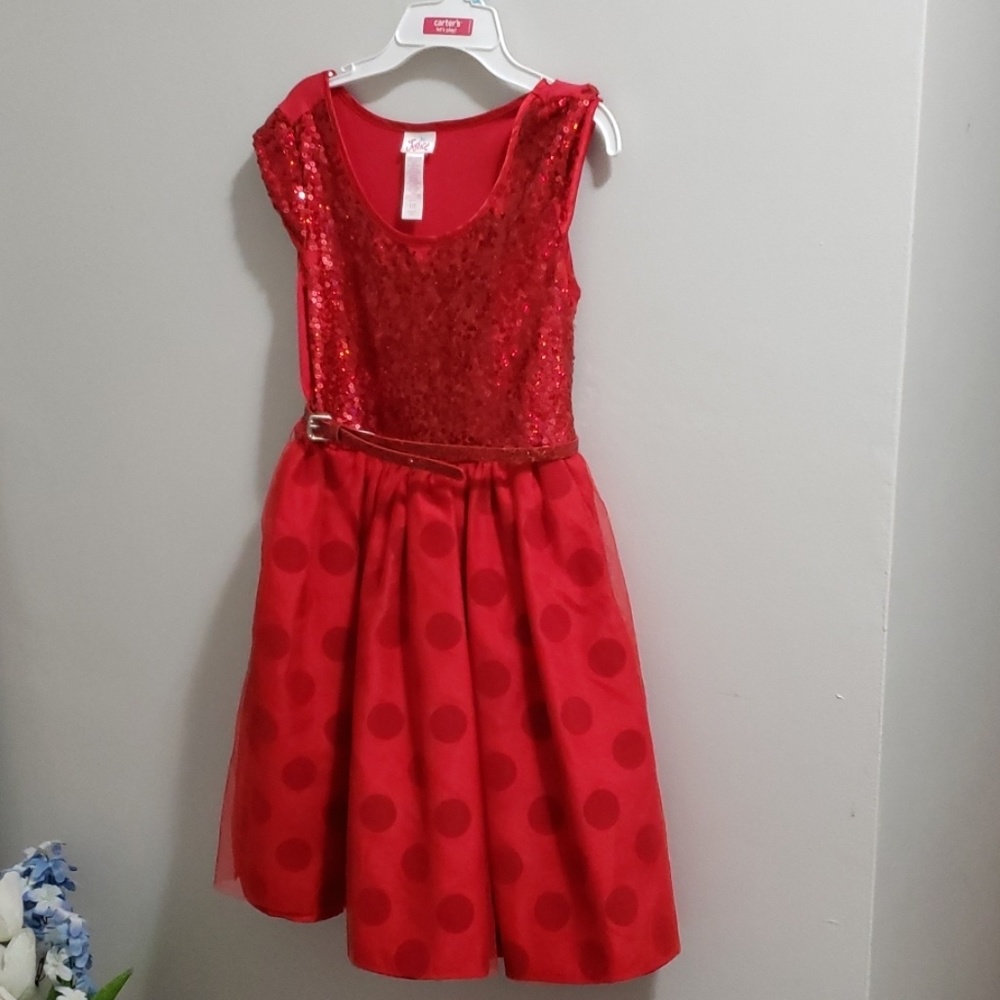 Girls dress